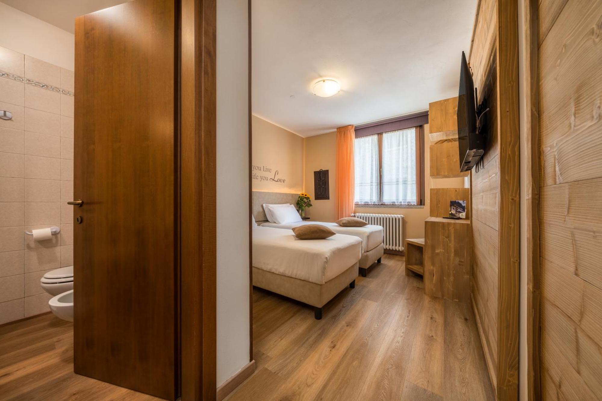 Hotel Oasi Verde Bienno Kültér fotó